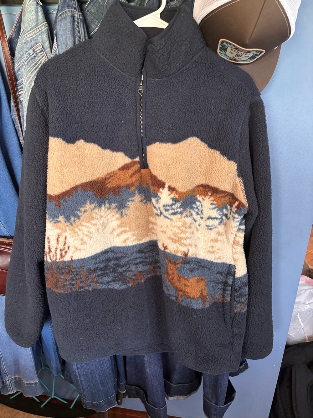 Viral old navy fleece size medium